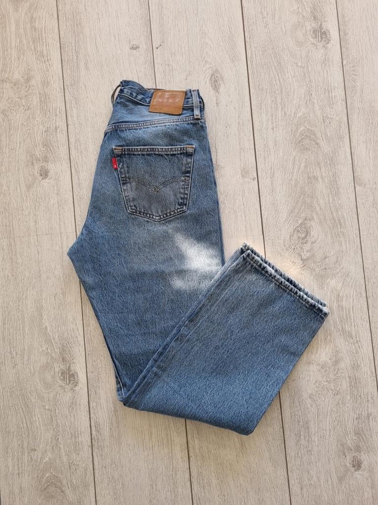 Authentieke Levi's 501 '90s Jeans - Mid-blauw W28 L30, Kleding | Dames, Blauw, Ophalen of Verzenden, Zo goed als nieuw, W28 - W29 (confectie 36)