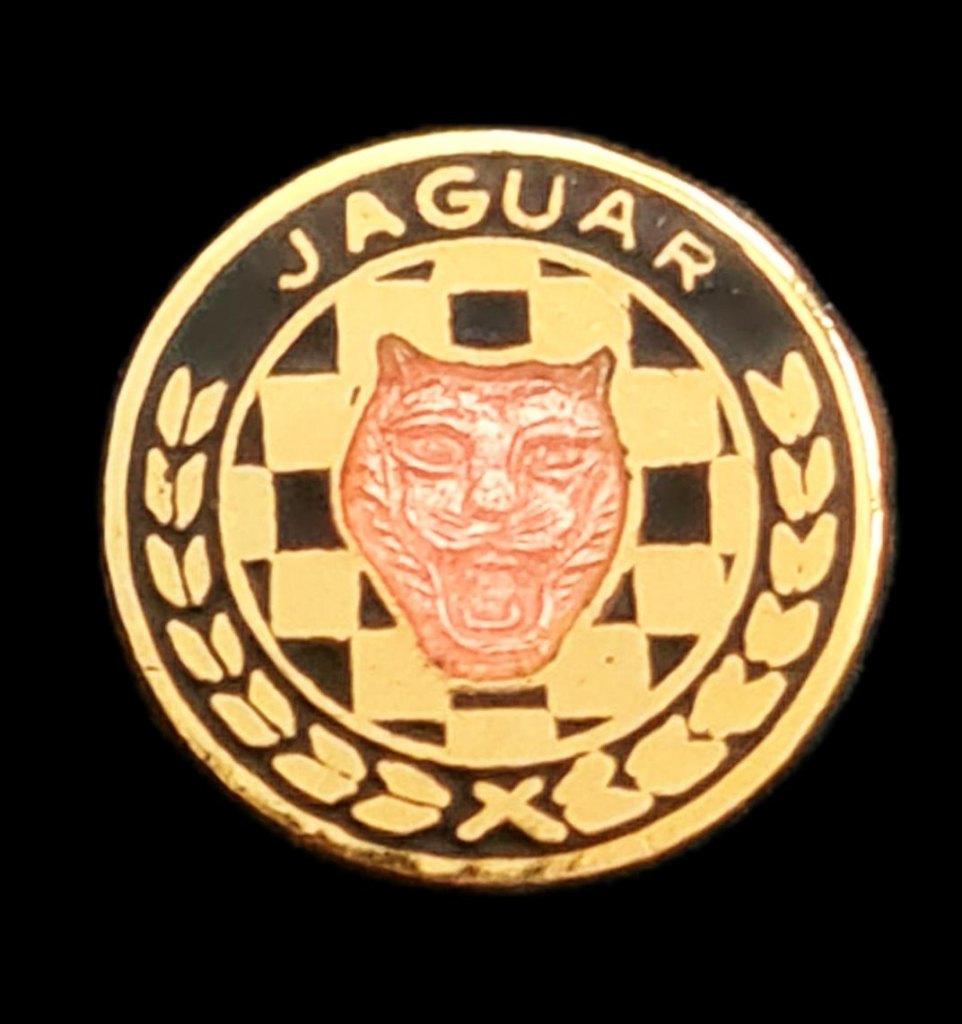 Jaguar pin- zwart-goudkleur emaille, Verzenden, Nieuw, Transport, Speldje of Pin