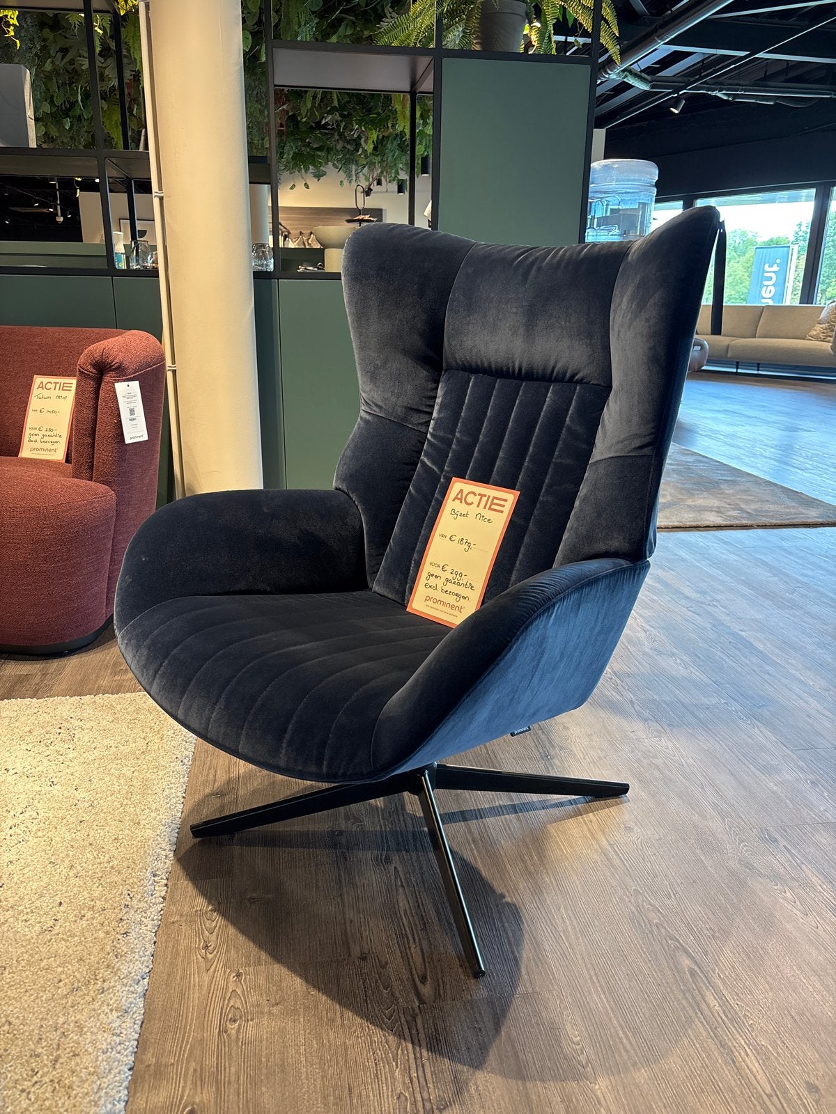 PROMINENT PURMEREND. Bijzet fauteuil Nice., Huis en Inrichting, 75 tot 100 cm, Ophalen of Verzenden, Zo goed als nieuw, 75 tot 100 cm