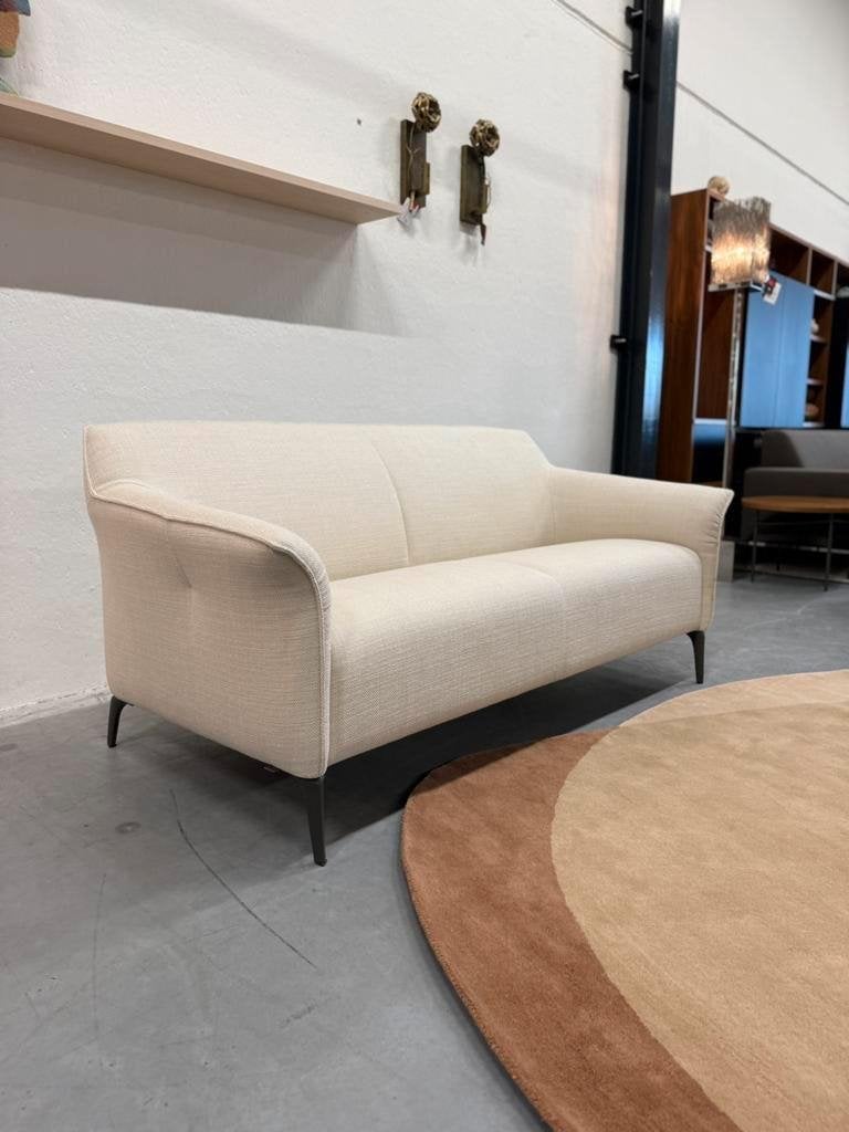 Nieuw Leolux Mayon bank 2,5 zits Essential stof 173