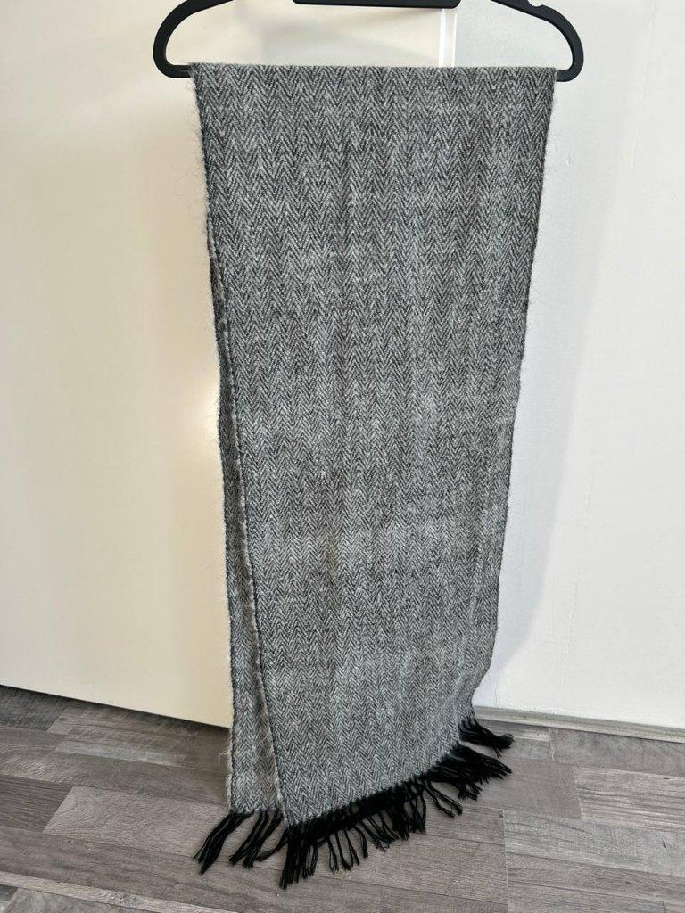 Grijze sjaal 100% Alpaca, Kleding | Dames, Ophalen, Gedragen, Maat 46/48 (XL) of groter, Sjaal