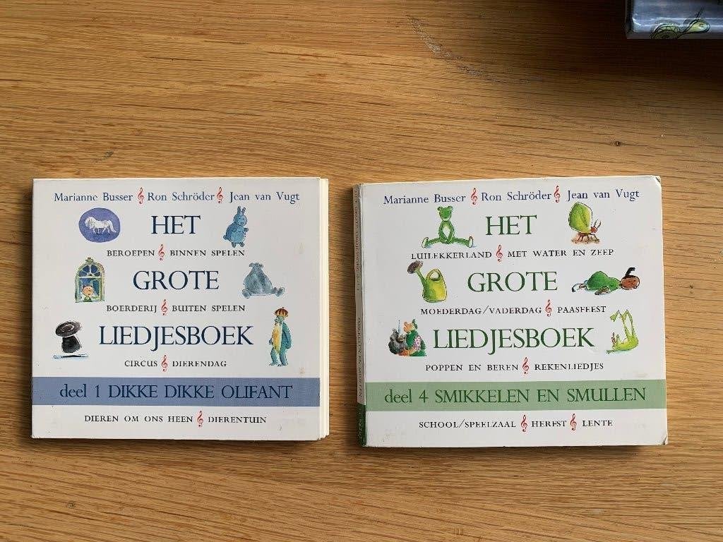 CD - Het grote liedjesboek deel 1 of deel 4, Ophalen, Zo goed als nieuw, Muziek, 3 tot 5 jaar