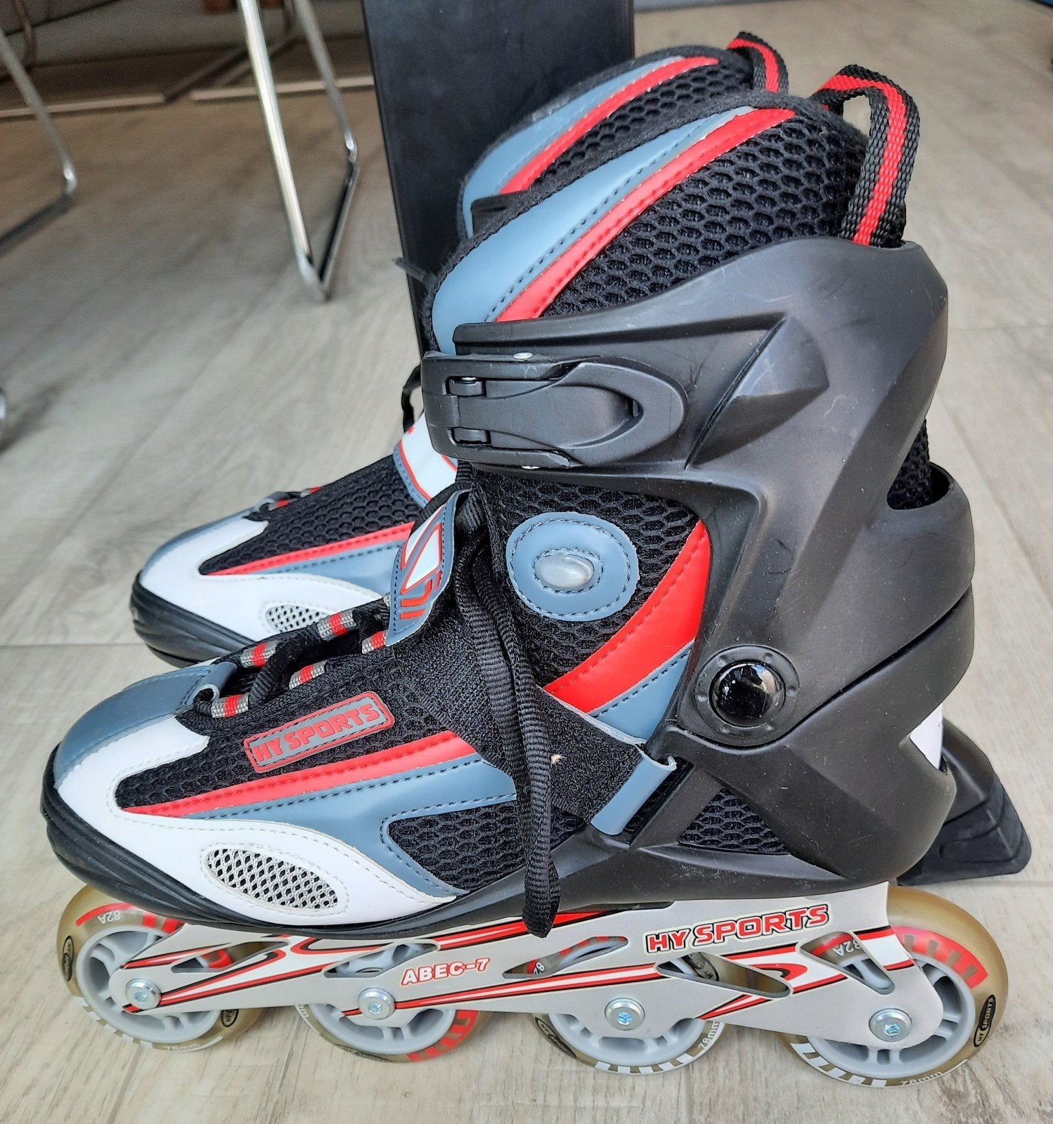 Skeelers Hy Sports maat 40 met gratis Nijdam kniebeschermers, Ophalen of Verzenden, Zo goed als nieuw