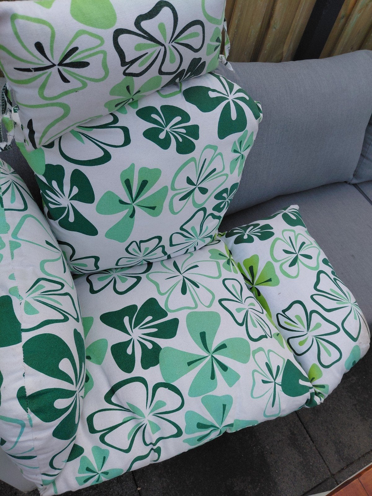Groene tuinkussens met bloemenprint, Ophalen, Overige merken, Gebruikt, Vierkant