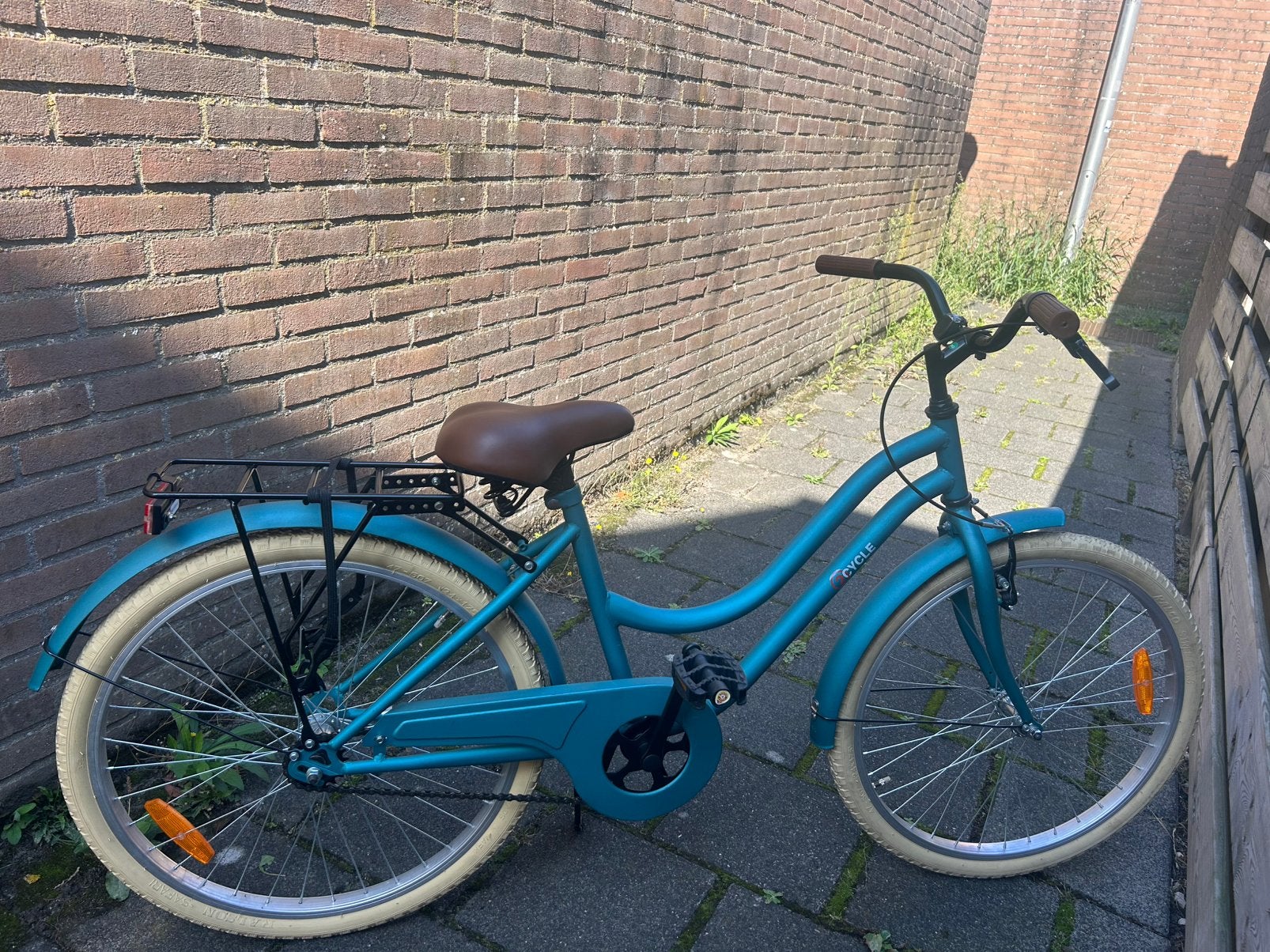 Turquoise meisjes fiets maar 20 inch, Fietsen en Brommers, Ophalen, Zo goed als nieuw, 20 inch