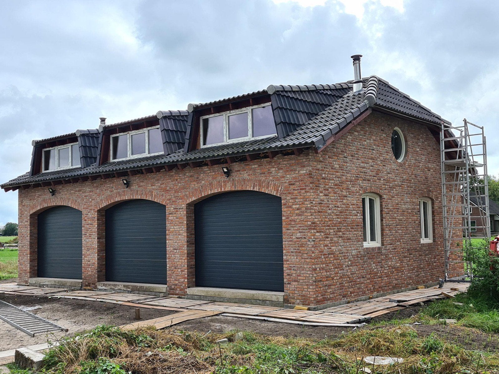 NIEUWE Garagedeuren Sectionaal alle Maten GRATIS INMETEN, Ophalen of Verzenden, 120 cm of meer, 215 cm of meer, Garagedeur