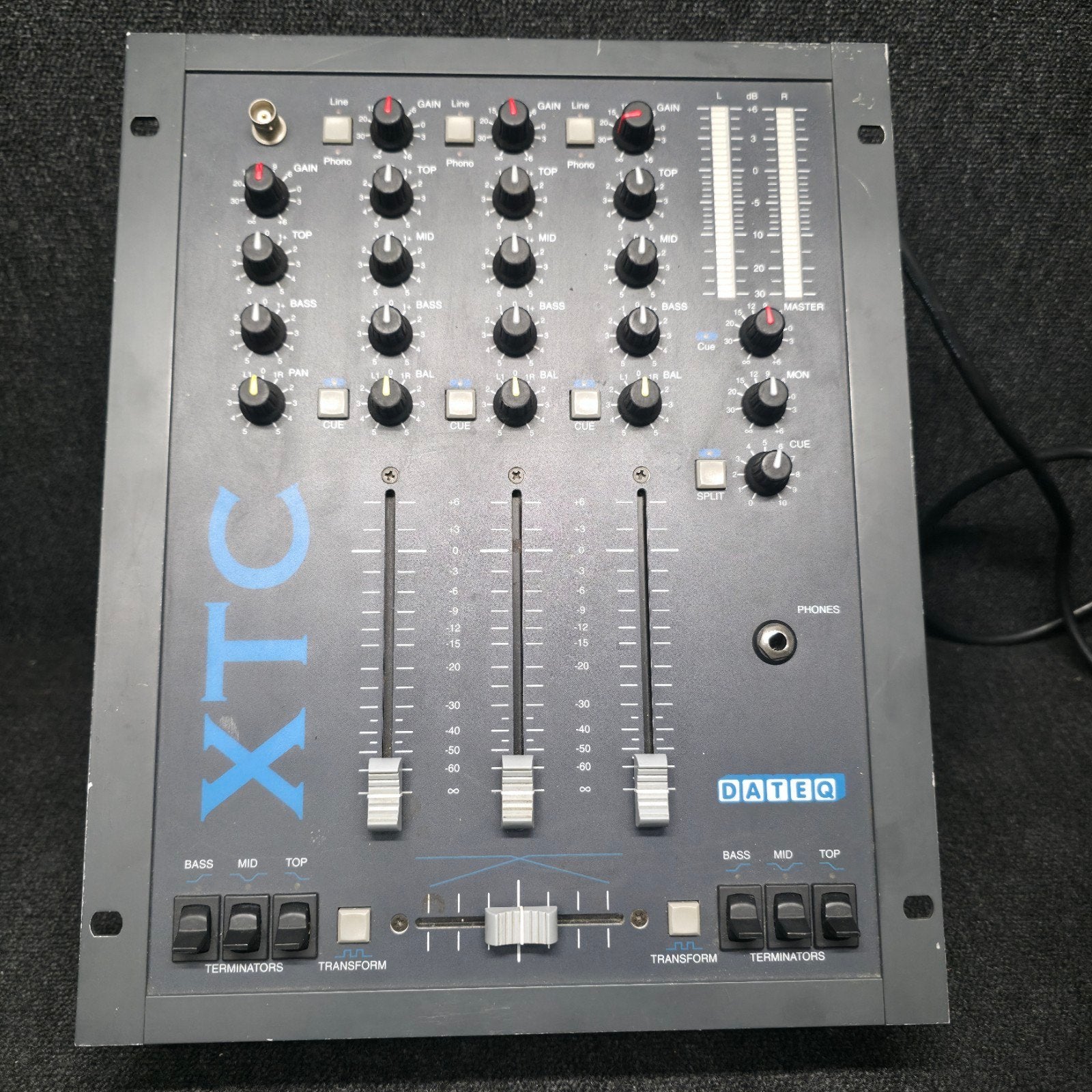 DATEQ  XTC   nette  top dj mixer / mengpaneel, Ophalen of Verzenden, Overige merken