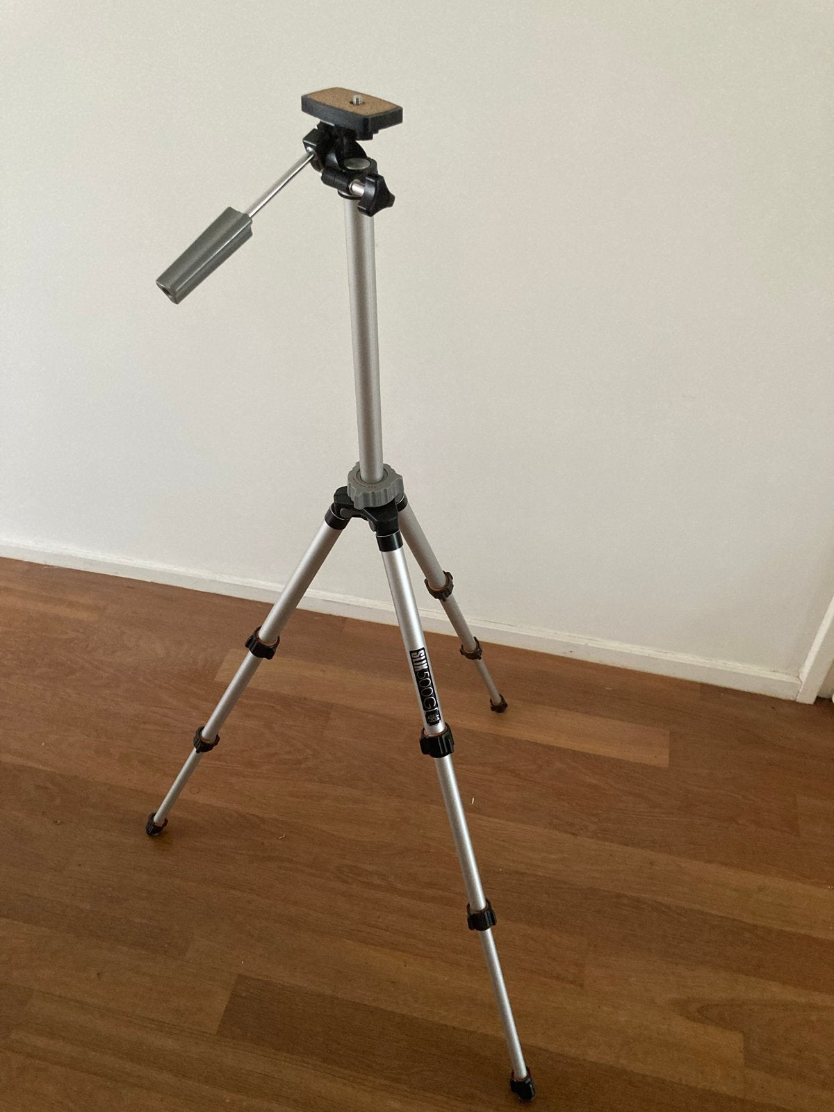 Slik lichtgewicht tripod statief voor camera, als nieuw, Slik, Zo goed als nieuw, Inclusief draagtas, 125 tot 150 cm