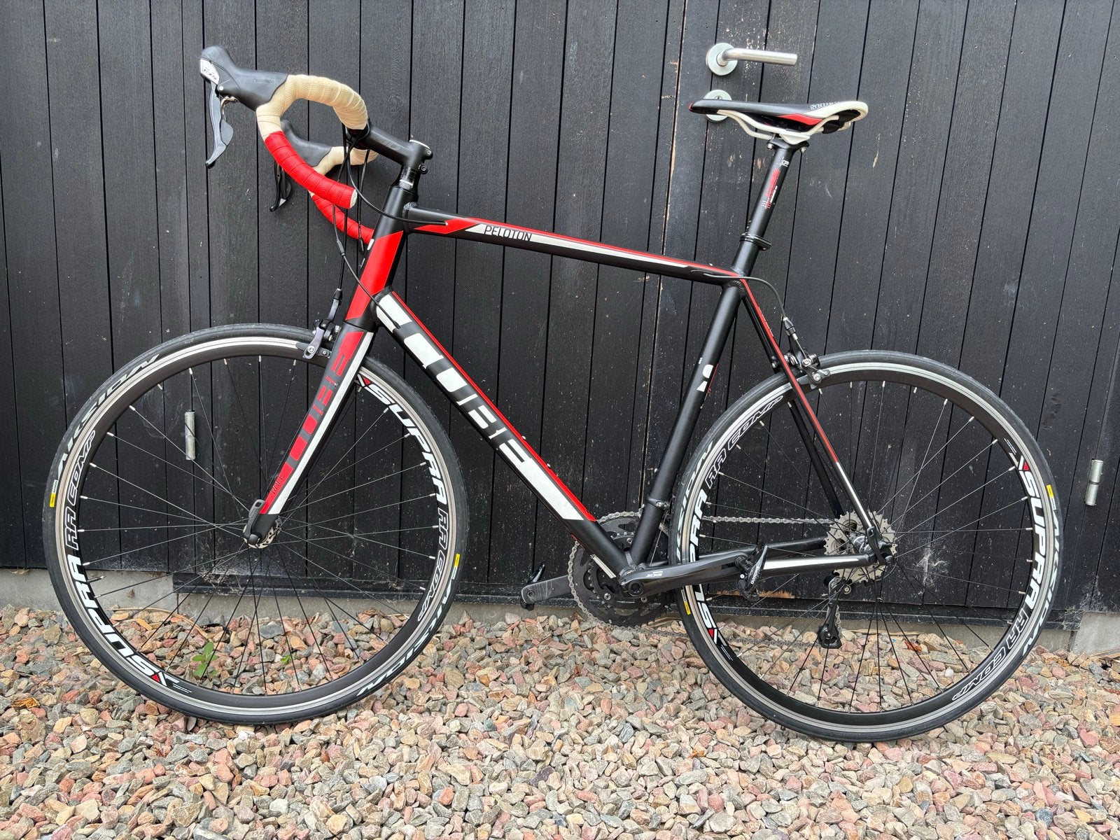 Cube Peloton Racefiets - Framemaat 64, 28 inch, Aluminium, Zo goed als nieuw, 61 tot 65 cm