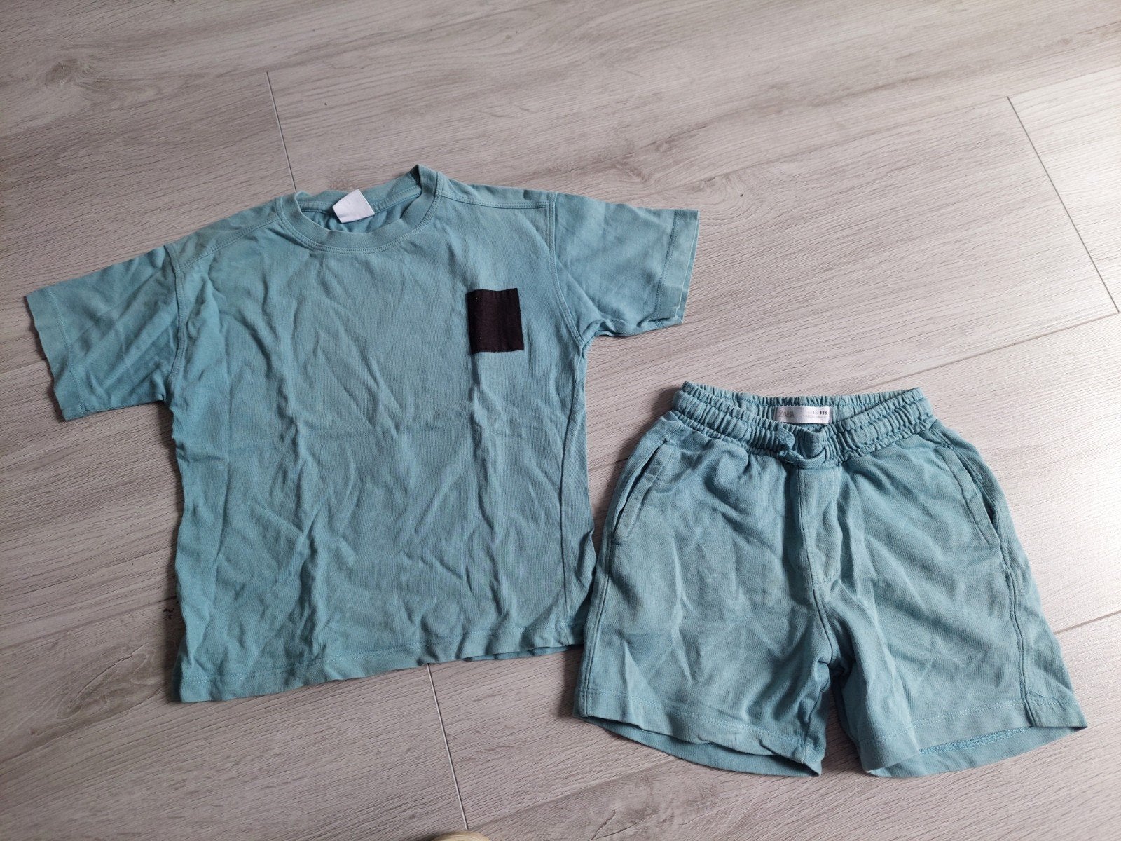 Set maat 116 jongen zara setje shirt met korte broek, Ophalen of Verzenden, Zo goed als nieuw, Jongen, Setje