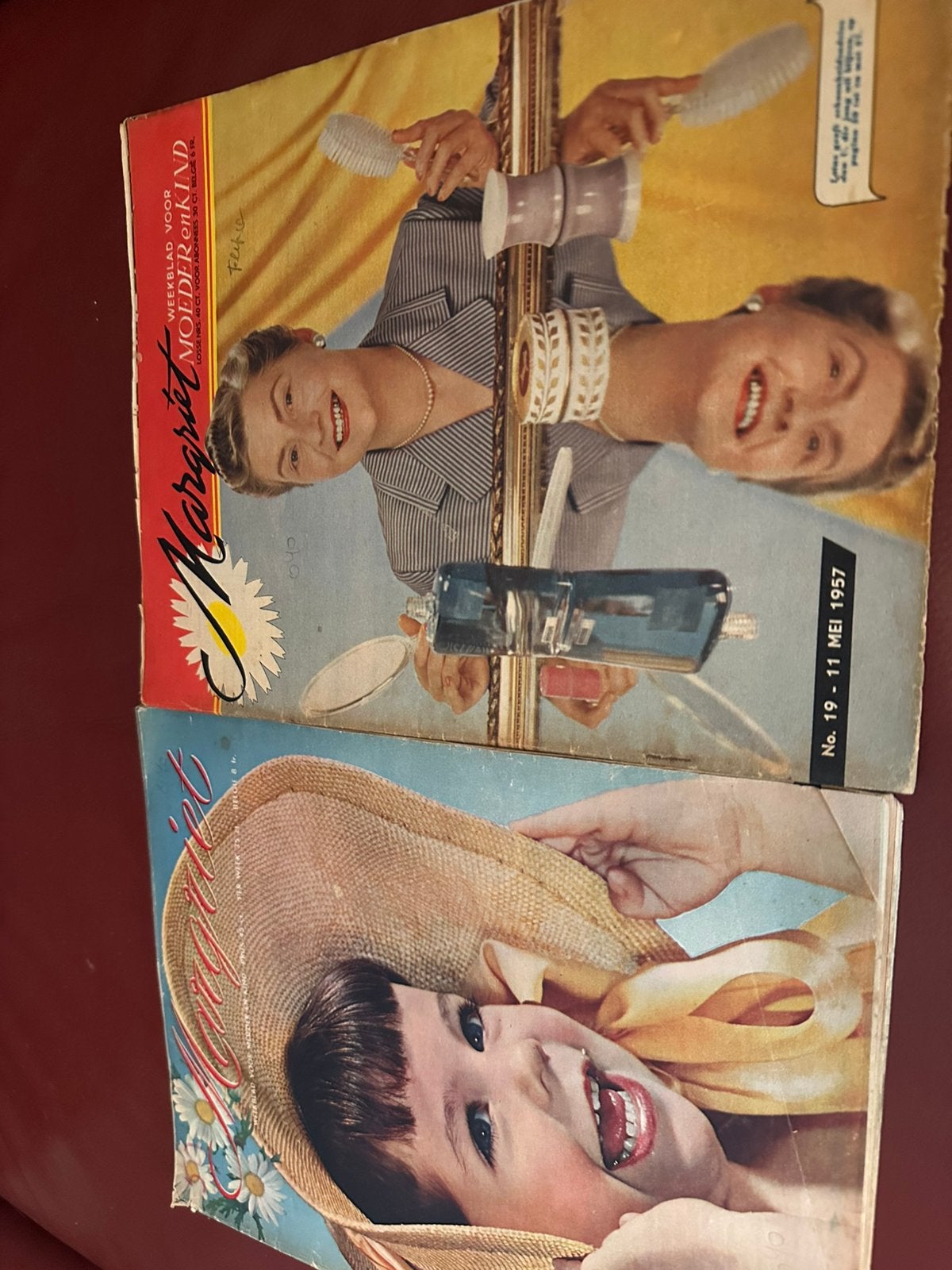 Twee Margriet tijdschriften ii 1957 en1959, Ophalen of Verzenden