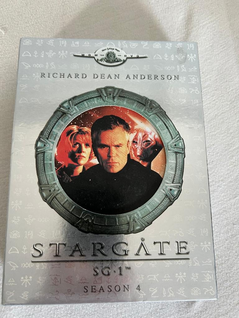 Stargate SG-1 seizoen 4, Boxset, Science Fiction en Fantasy, Ophalen of Verzenden, Zo goed als nieuw