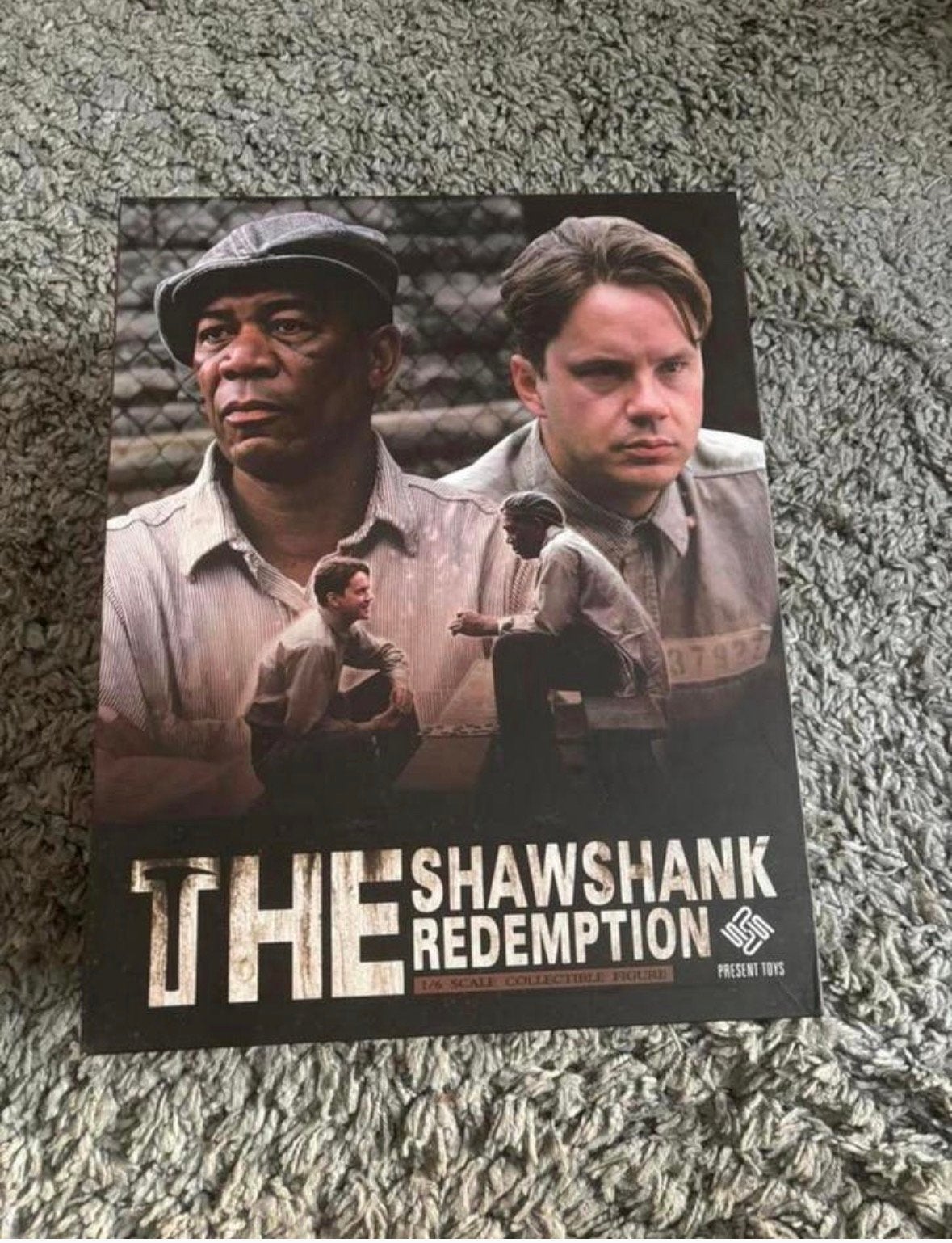 2 figuren 1/6 The Shawshank Redemption - Present Toys, Boeken, Ophalen of Verzenden, Zo goed als nieuw