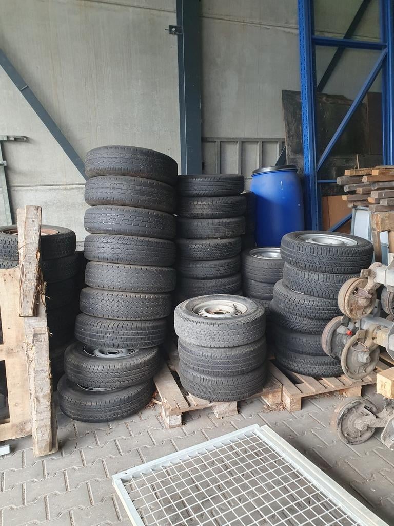 Aanhangwagen banden setjes verhogen of verlagen, Auto diversen, Aanhangwagen-onderdelen, Ophalen of Verzenden