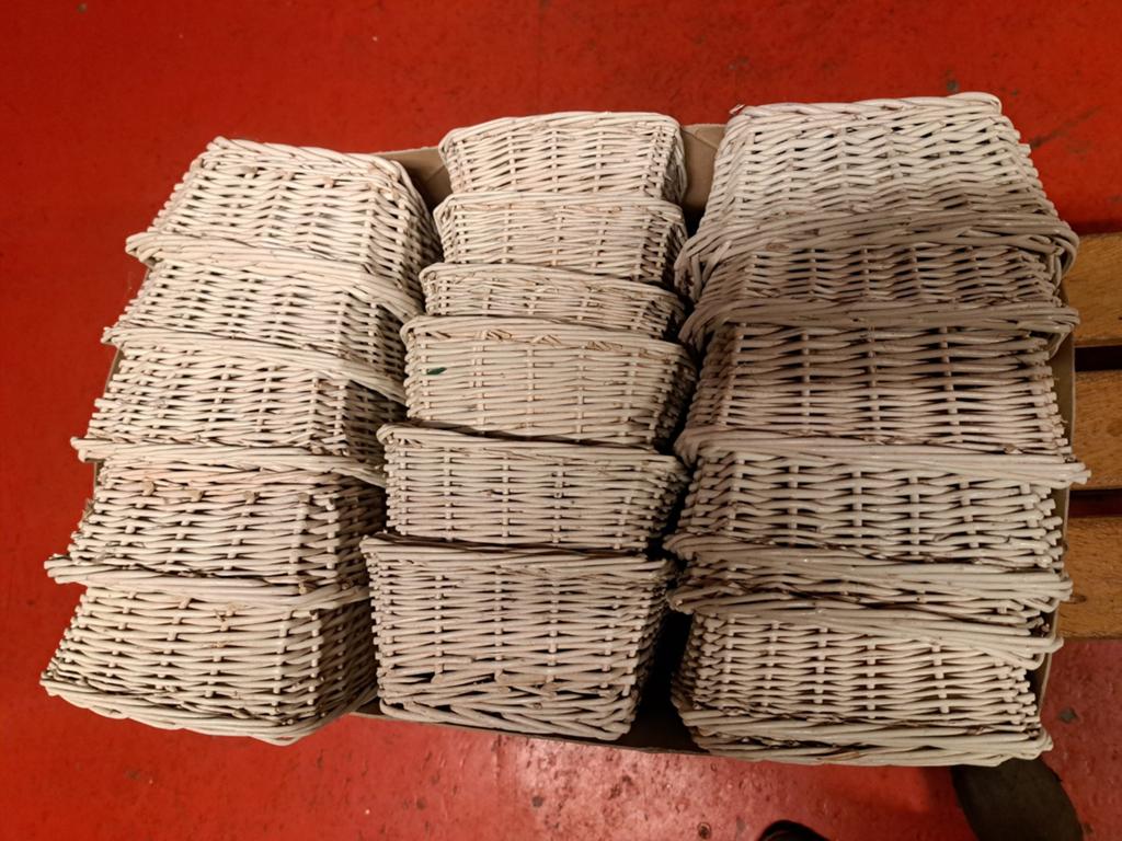 Kleine rieten mandjes voor planten, Ophalen of Verzenden, Rechthoekig, Riet