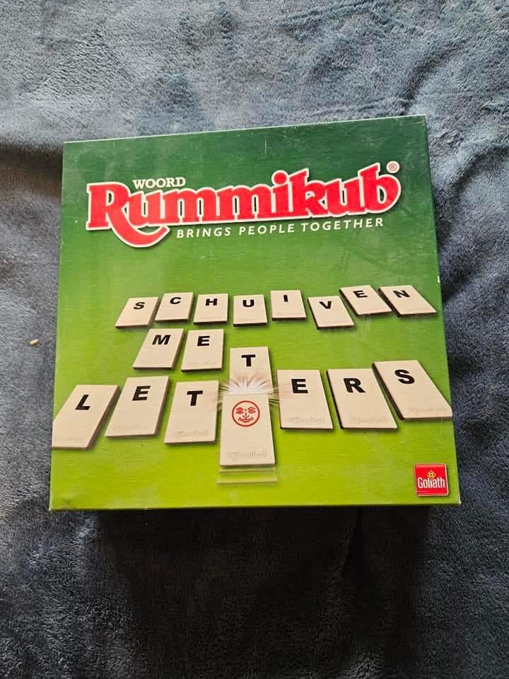 letter rummikub, Hobby en Vrije tijd, Ophalen of Verzenden, Zo goed als nieuw