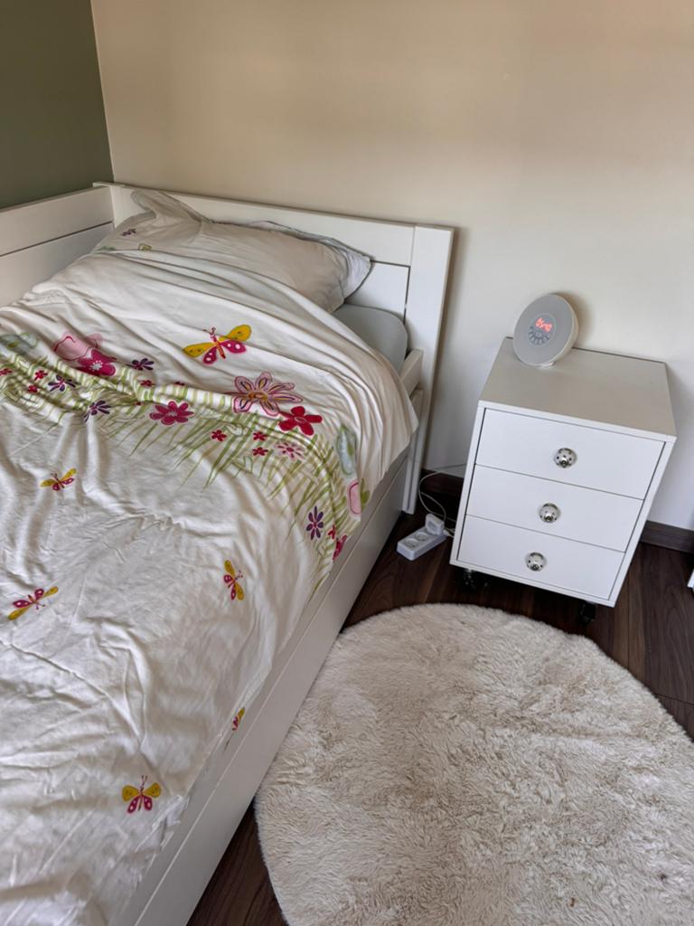 LifeTime kajuitbed met la en logeerbed, Huis en Inrichting, Slaapkamer | Bedden, Ophalen, 100 cm, Eenpersoons, Zo goed als nieuw