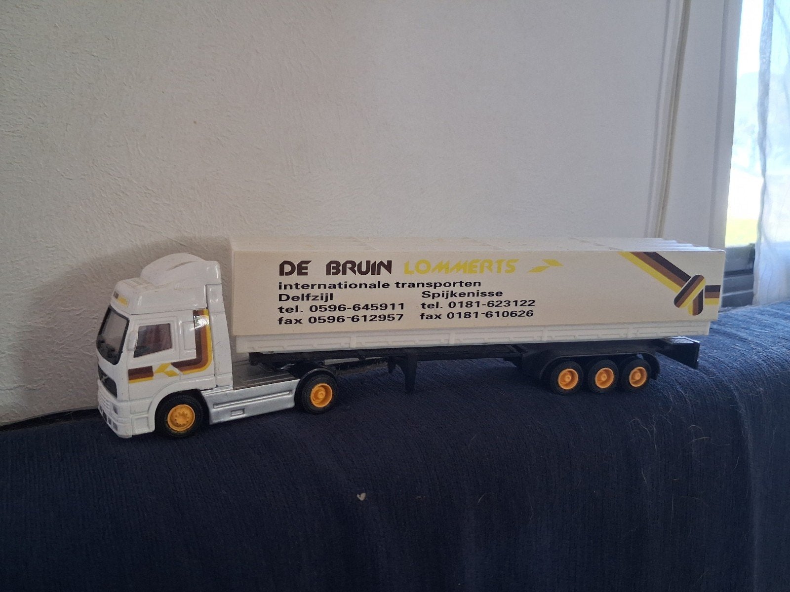 Model vrachtwagen DE BRUIN LOMMERTS, Overige merken, Gebruikt, 1:32 tot 1:50, Ophalen of Verzenden