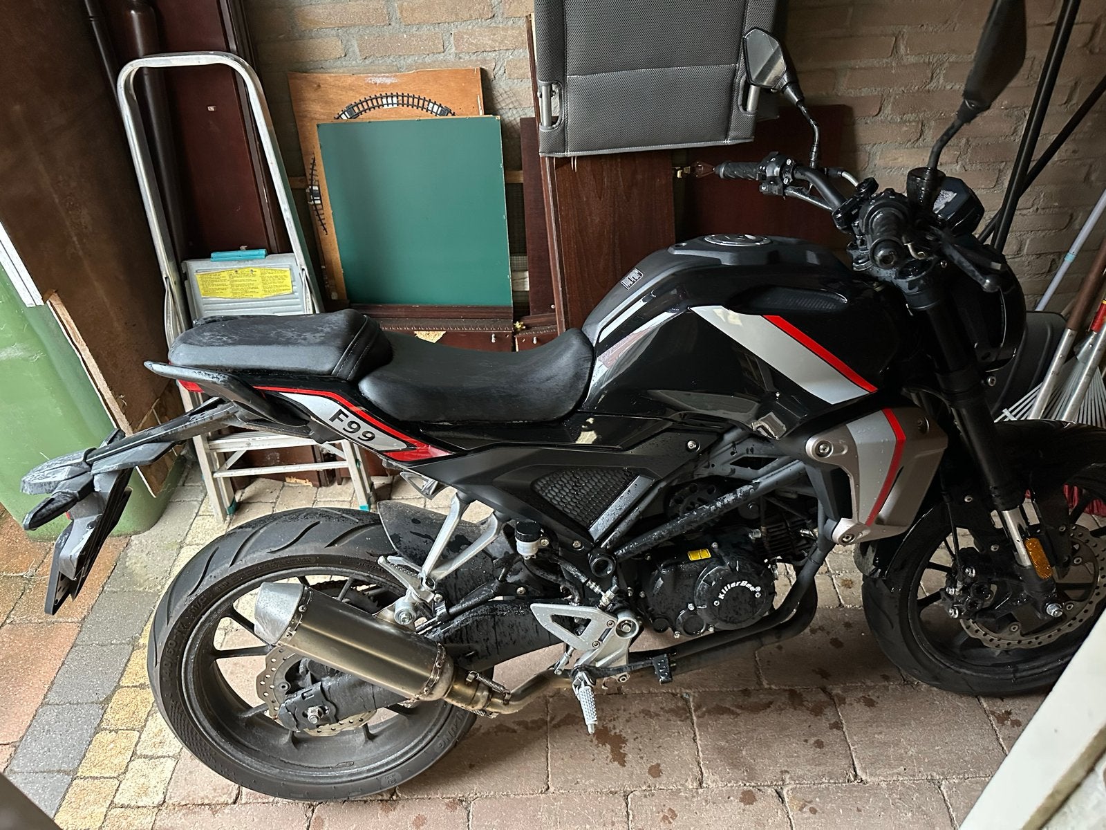 Killerbee F99 Naked Bike - Zo goed als nieuw!, Ophalen, Gebruikt, Maximaal 45 km/u, 4 versnellingen