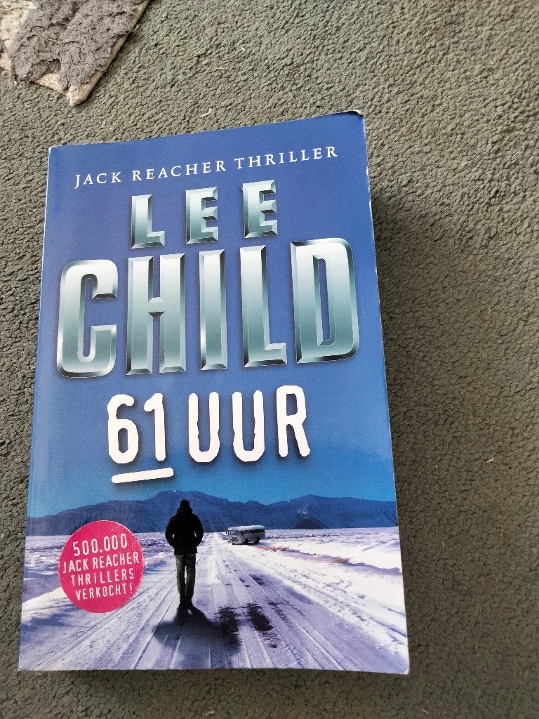 lee child 61 uur, Boeken, Thrillers, Ophalen, Zo goed als nieuw
