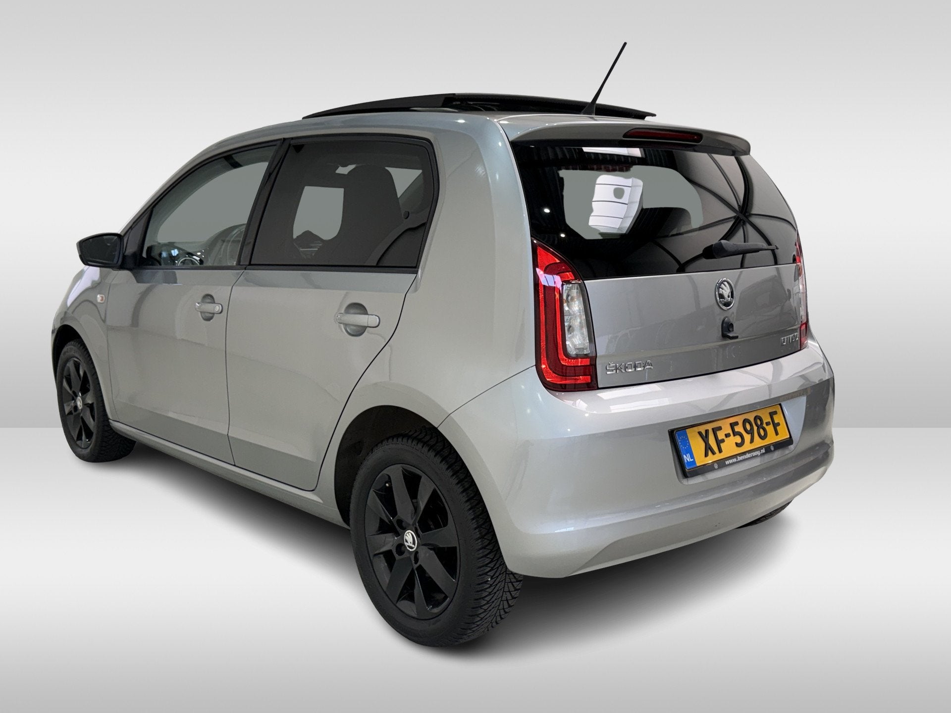 Skoda Citigo 1.0 Greentech Ambition | Pano | Cruise | Apps, Auto's, Voorwielaandrijving, Stof, Gebruikt, Euro 6