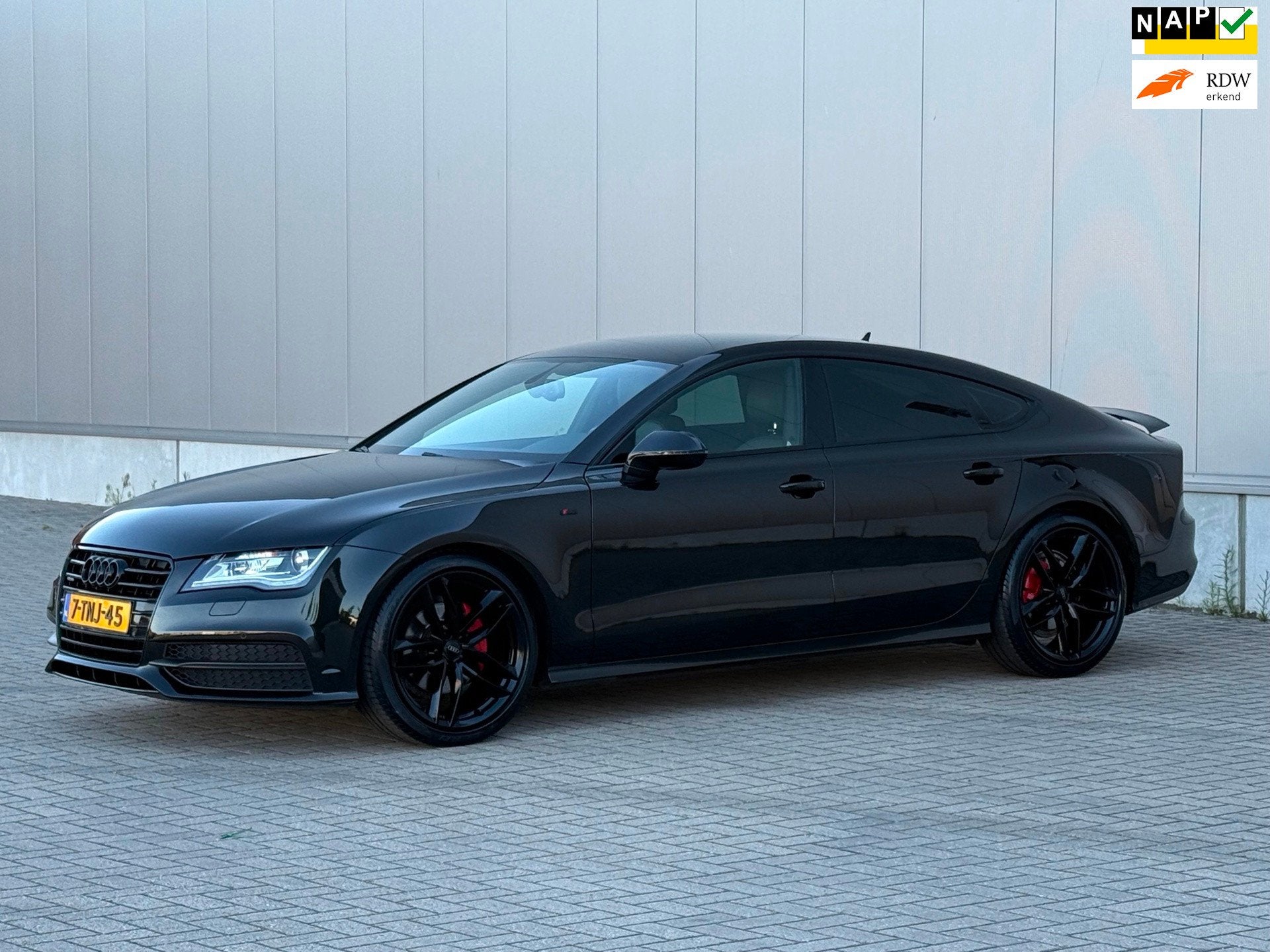 Audi A7 Sportback 2.8 FSI quattro S LINE NAP NL AUTO, Auto's, Gebruikt, 2773 cc, 4 stoelen, Zwart