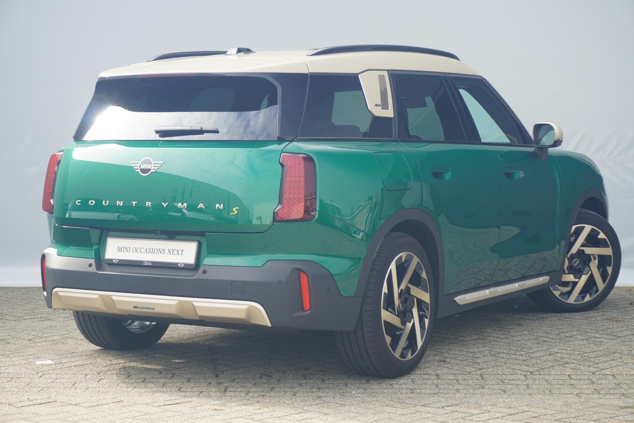 MINI Countryman SE ALL4 | Favoured Uitvoering | Pakket XL |, Automaat, Stof, 467 km, Countryman