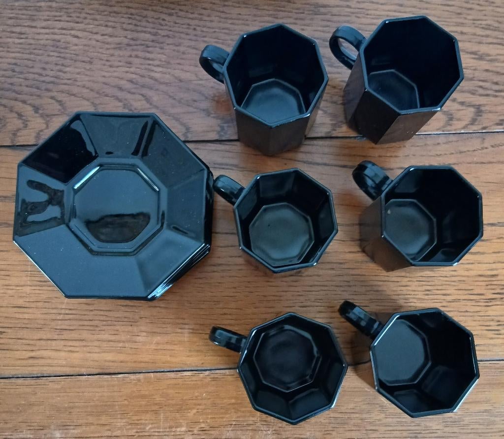 Set van 6 Arcoroc Octime zwart espresso kop en schotels, Ophalen of Verzenden, Overige stijlen, Kop(pen) en/of Schotel(s), Glas