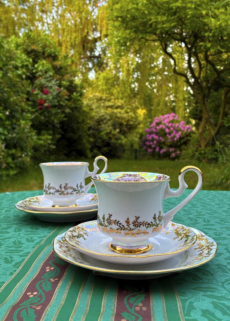 Porseleinen parelmoeren thee of koffieset met bladgoud, Ophalen of Verzenden