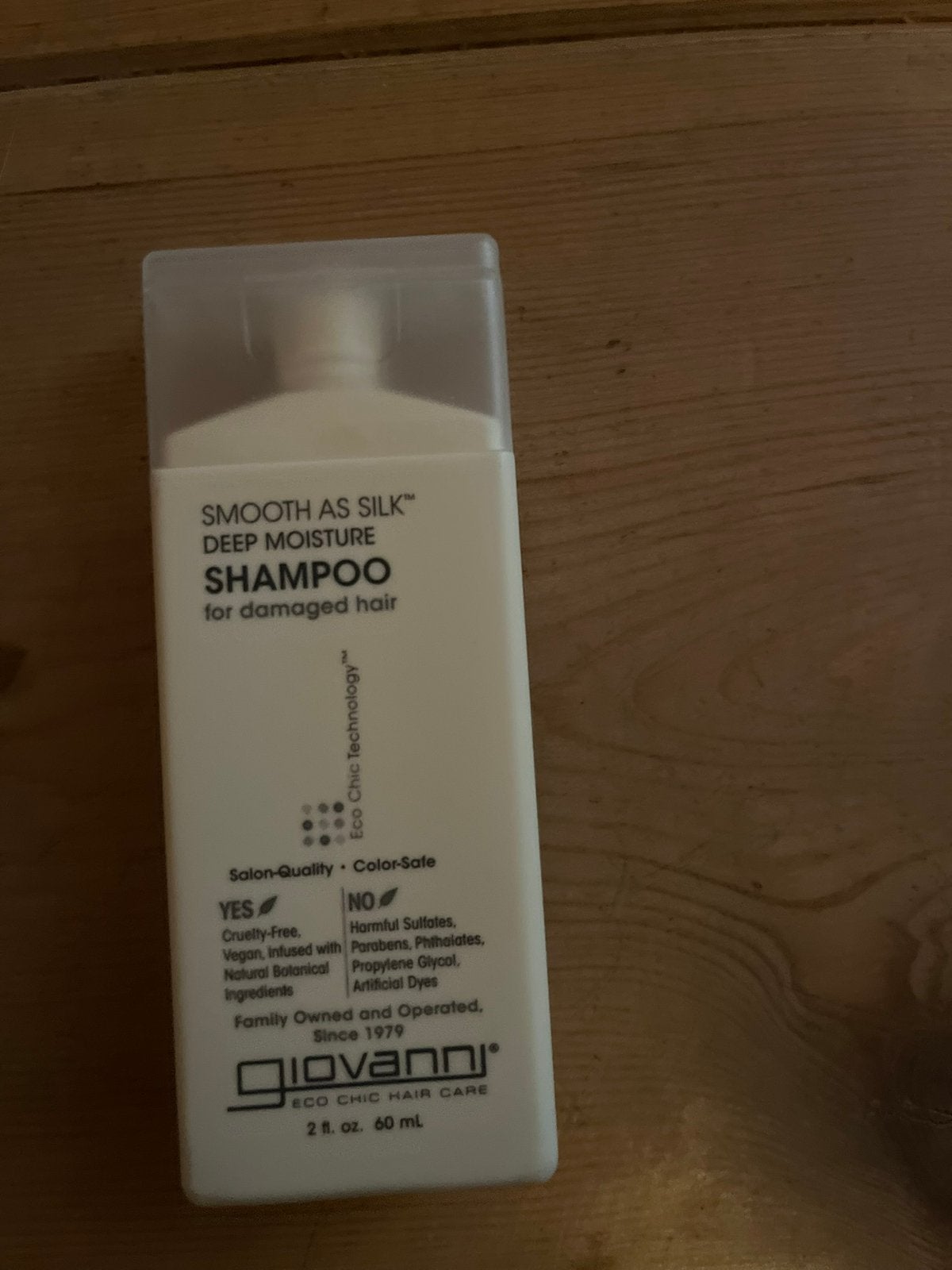 Giovanni Smooth As Silk Shampoo - 60 ml gebruikt, Sieraden, Tassen en Uiterlijk, Ophalen, Gebruikt, Shampoo of Conditioner