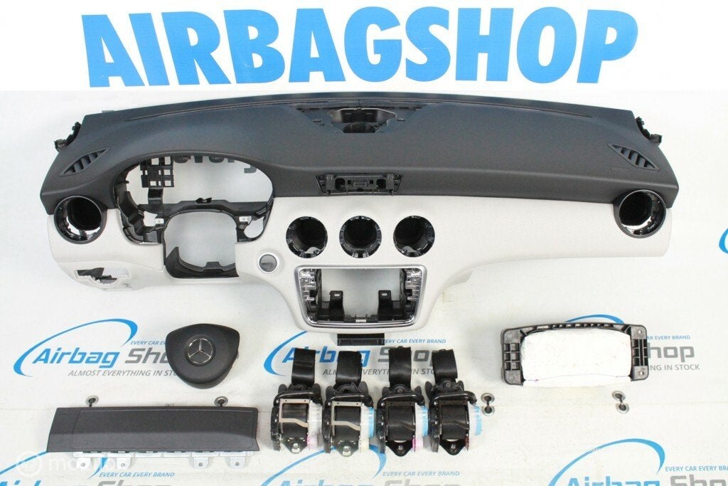 Airbag set - Dashboard zwart wit facelift Mercedes A W176, Gebruikt, Ophalen of Verzenden