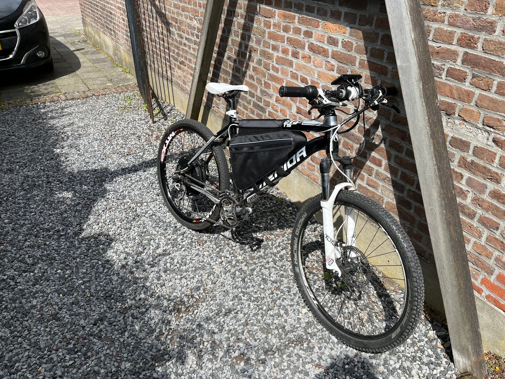 Snelle conversion kit 1000W + 10Ah Accu, Fietsen en Brommers, Ophalen of Verzenden, Zo goed als nieuw, Aluminium, 24 inch of meer