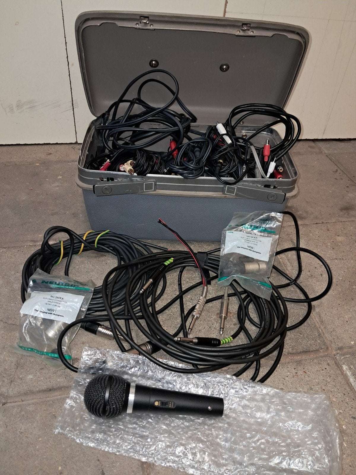 Microfoon plus toebehoren, Ophalen, Gebruikt, Minder dan 2 meter, Overige kabels