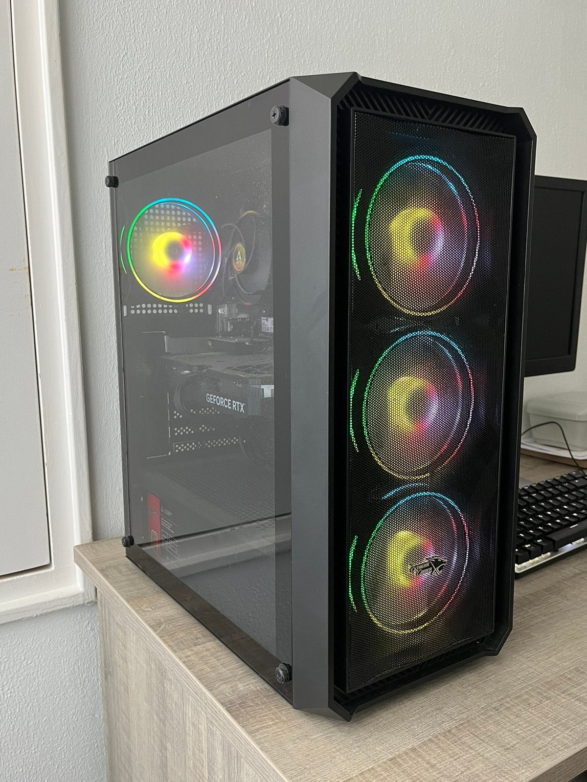Game gaming pc | RTX 4060 | ssd | fivem cod Fortnite gta, Computers en Software, Ophalen of Verzenden, Zo goed als nieuw, Gaming