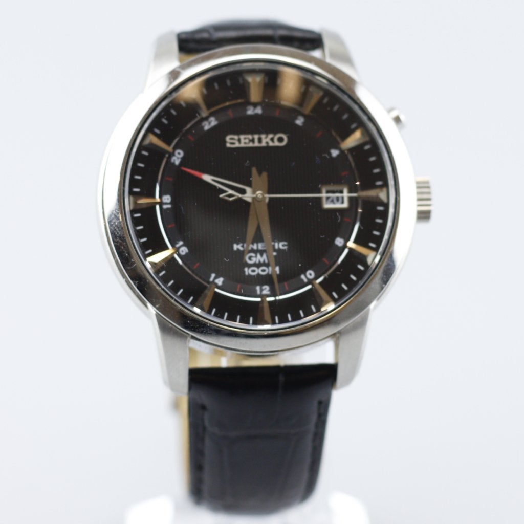 Seiko 5M85-0AC0 Automatic Watch | Nette Staat, Seiko, Zo goed als nieuw, Support@seiko.com, 5-11, Akasaka 2-chome
Minato-ku, Tokyo 107-0052
Japan