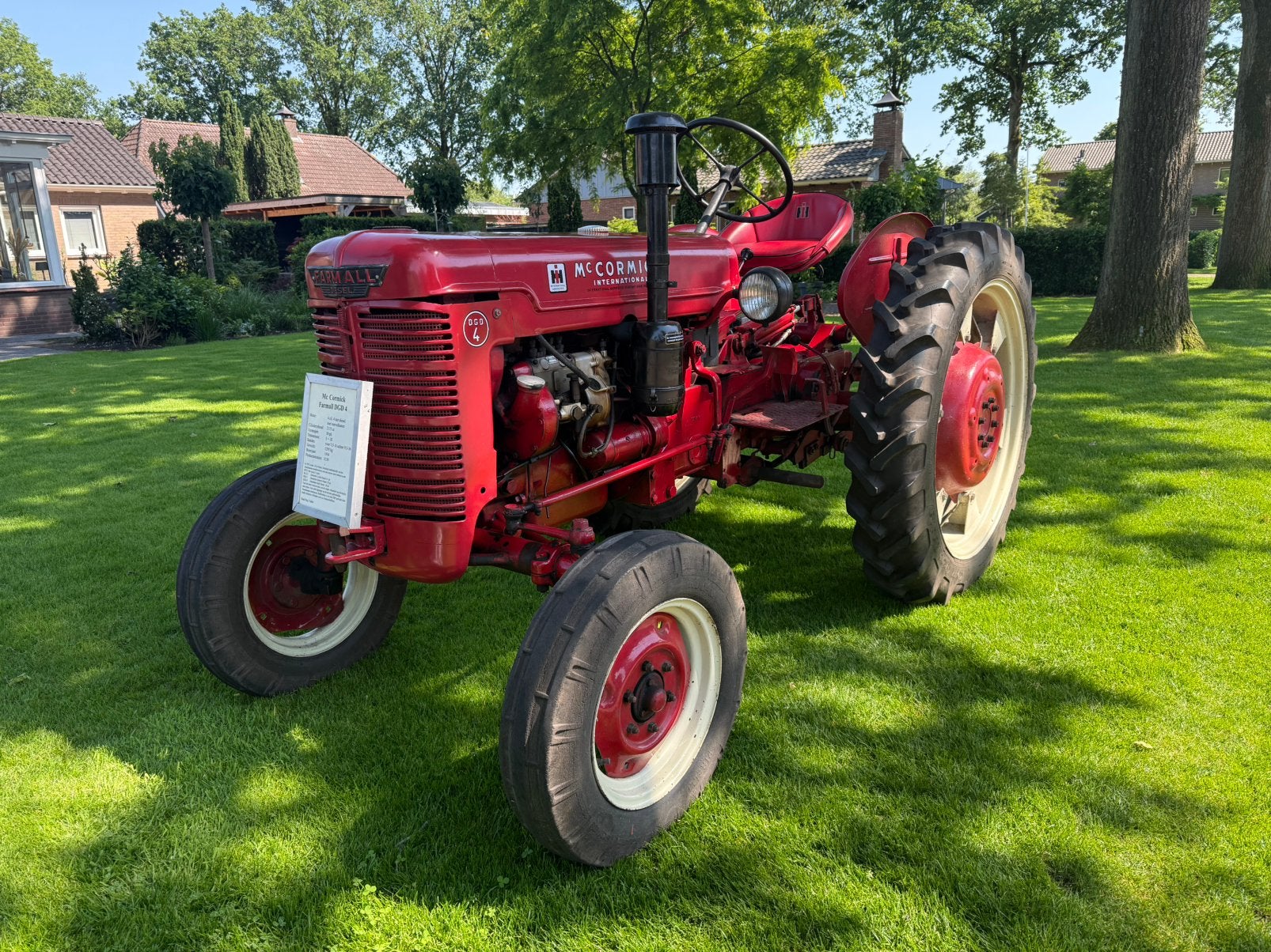 Mc cormick DGD 4, Ophalen, Oldtimer, Tot 80 Pk, McCormick
