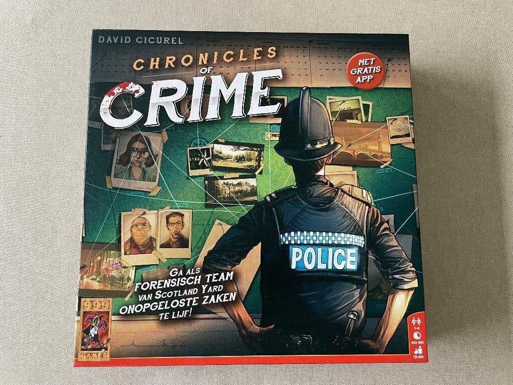 Chronicles of Crime 999 games, Vijf spelers of meer, Ophalen of Verzenden, Zo goed als nieuw, 999 games