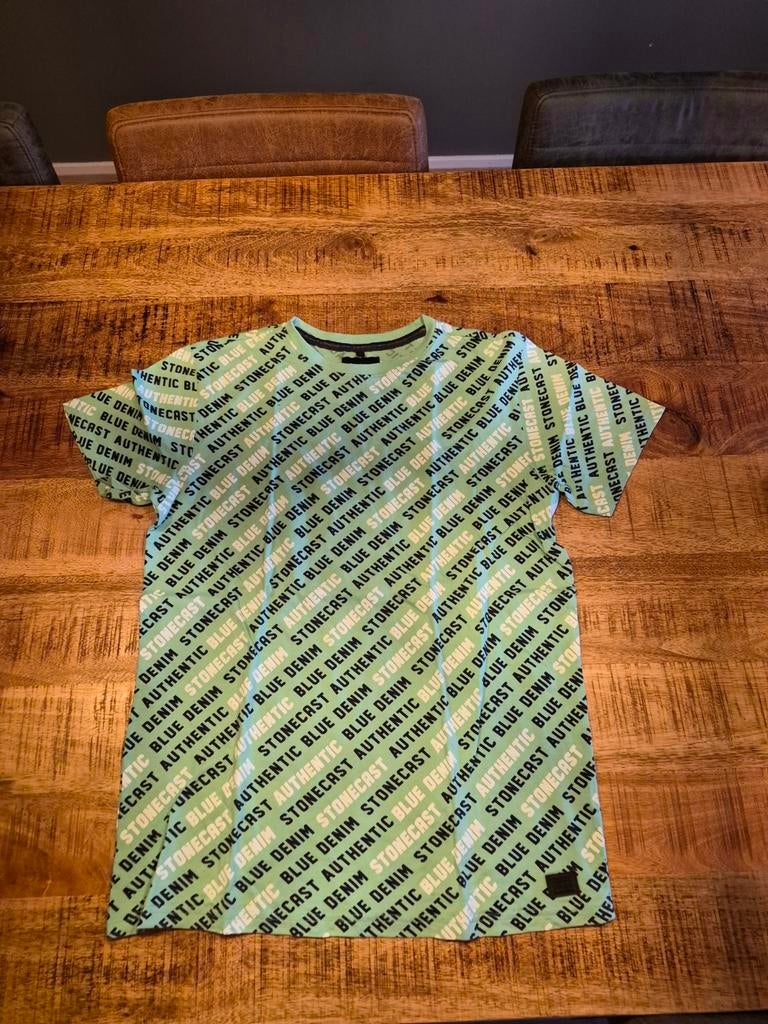 Stonecast T-shirt - Mintgroen - Maat S, Stonecast, Ophalen of Verzenden, Gedragen, Groen