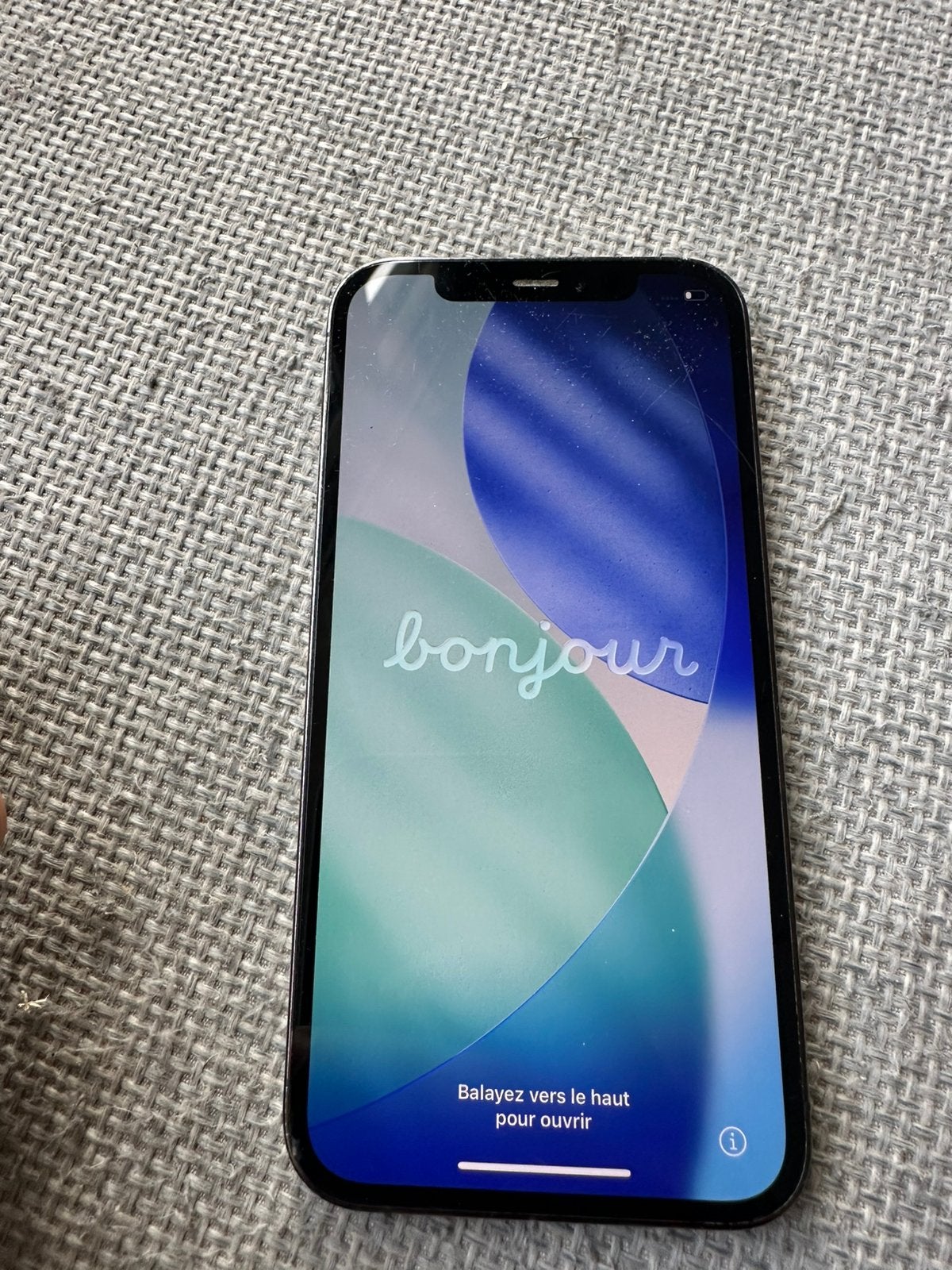 Iphone 12 pro achterkant schade, Telecommunicatie, Mobiele telefoons | Apple iPhone, 80 %, Zilver, 128 GB, Gebruikt