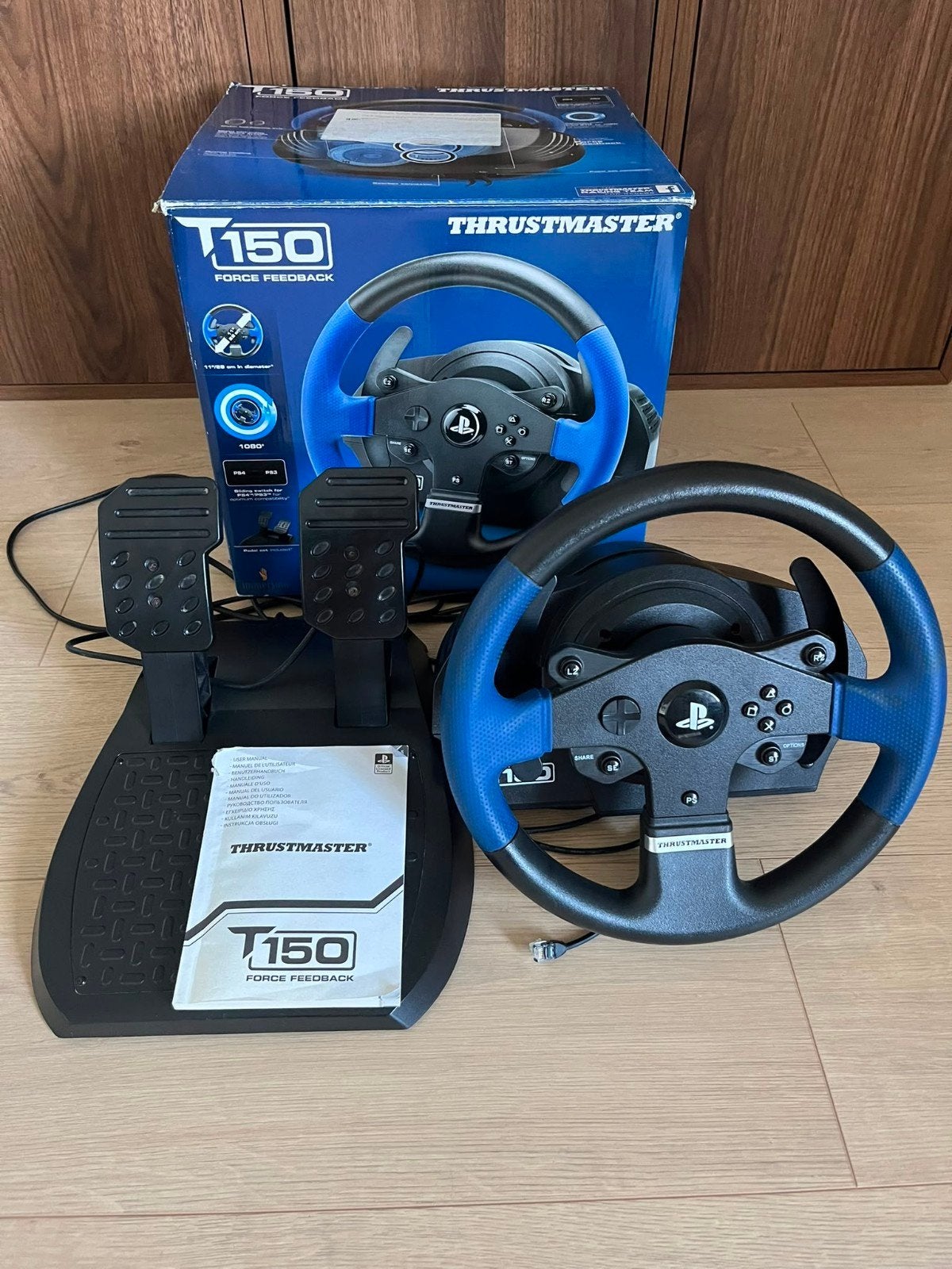 Thrustmaster T150 Force Feedback Racestuur voor PlayStation, Spelcomputers en Games, Spelcomputers | Sony PlayStation Consoles | Accessoires