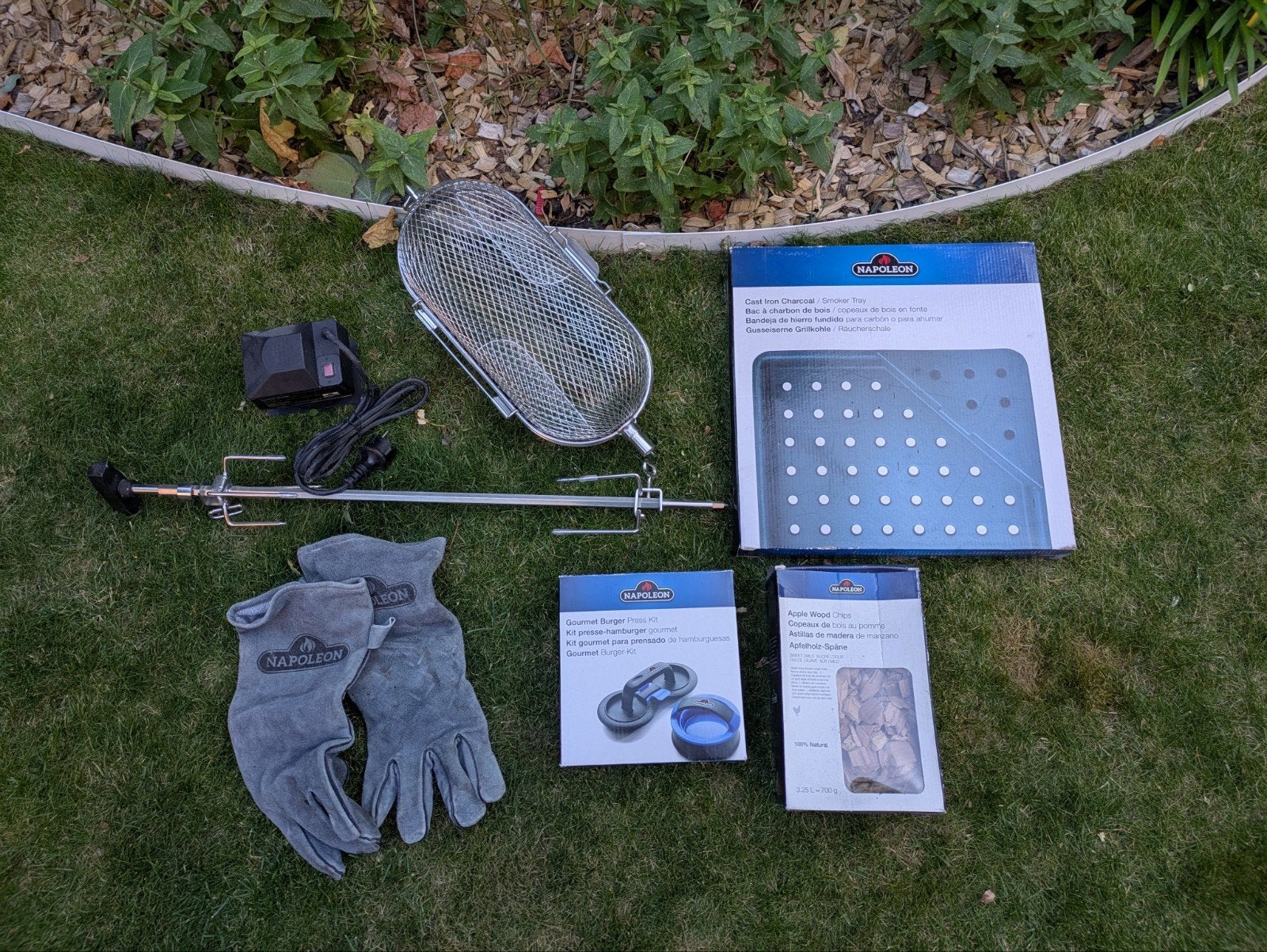 Napoleon BBQ Accessoires Set - draaispit, rvs grillkorf etc., Ophalen, Zo goed als nieuw, Napoleon