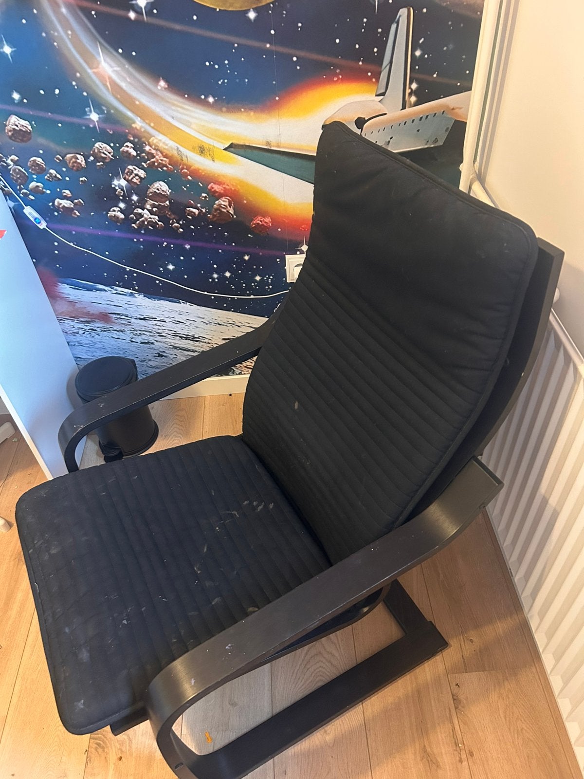 Gratis 2 Ikea stoelen, Ophalen, Gebruikt, Zwart, Twee