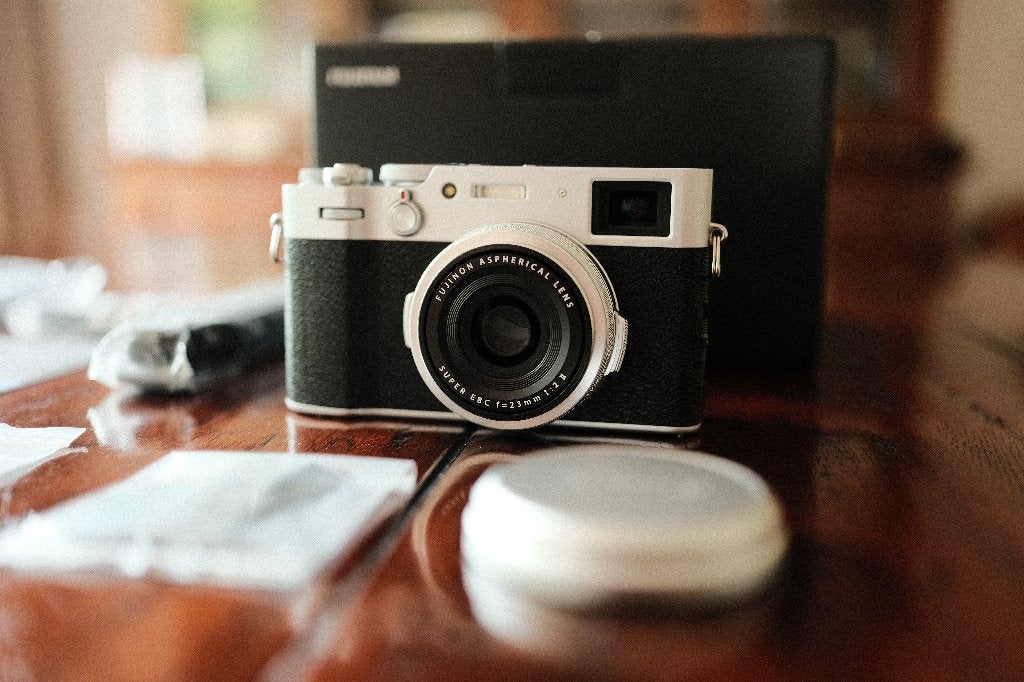 Fujifilm X100V – Zilver, Ophalen, Zo goed als nieuw, Fujifilm, Compactcamera