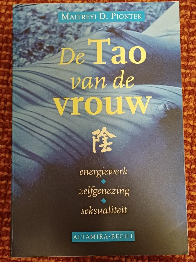 M.D. Piontek - De tao van de vrouw, Boeken, M.D. Piontek, Overige wetenschappen, Ophalen of Verzenden, Zo goed als nieuw