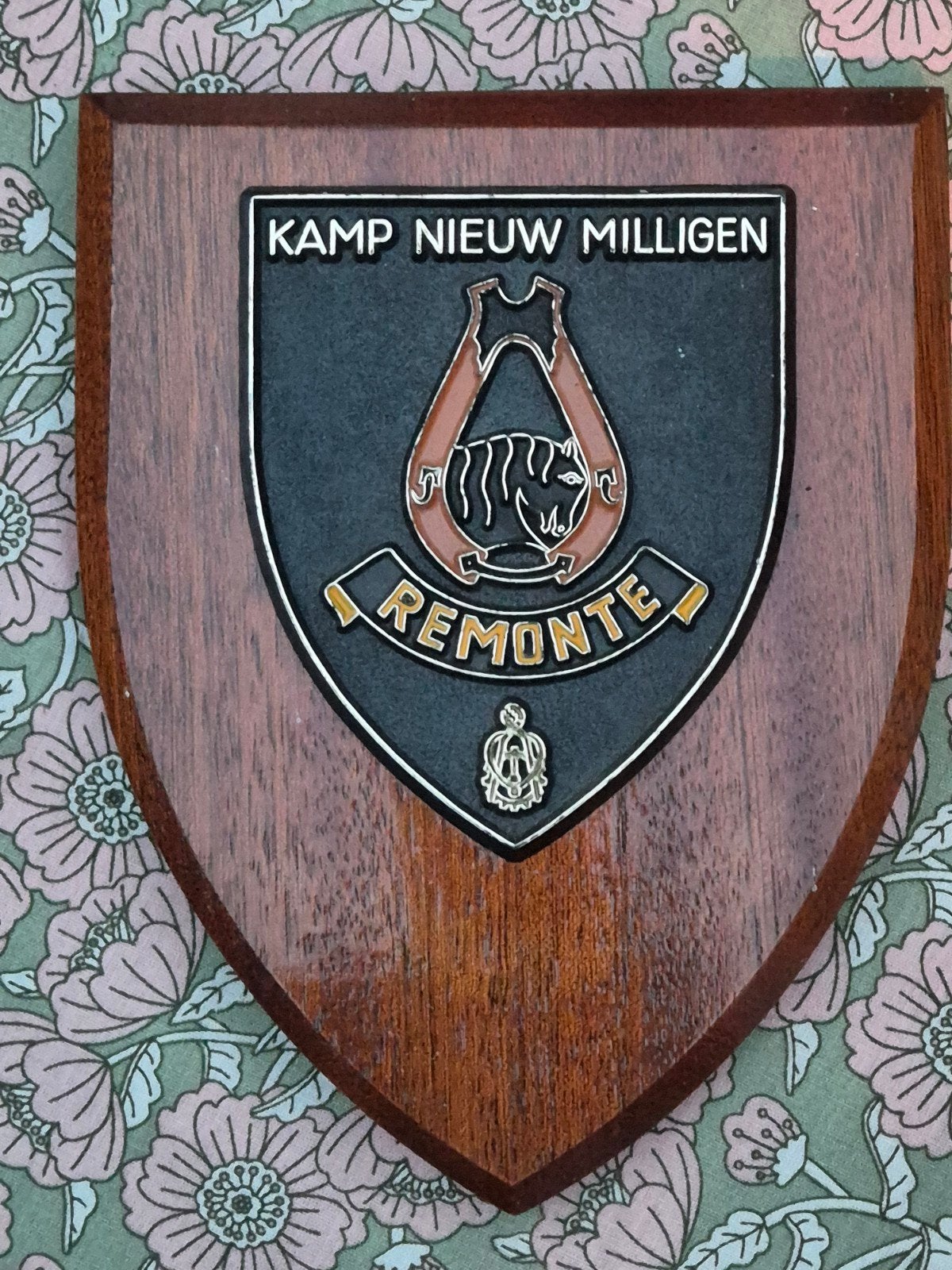 Wapenschild Kamp Nieuw Milligen Remonte, Verzenden, Landmacht, Nederland, Embleem of Badge