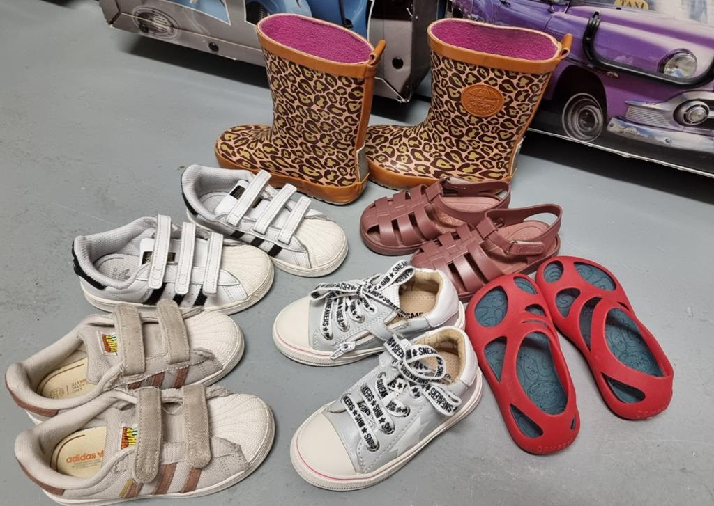 Schoenenpakket maat 23/24: Shoesme, Camper, Adidas, Ophalen, Jongen of Meisje, Laarzen, Gebruikt
