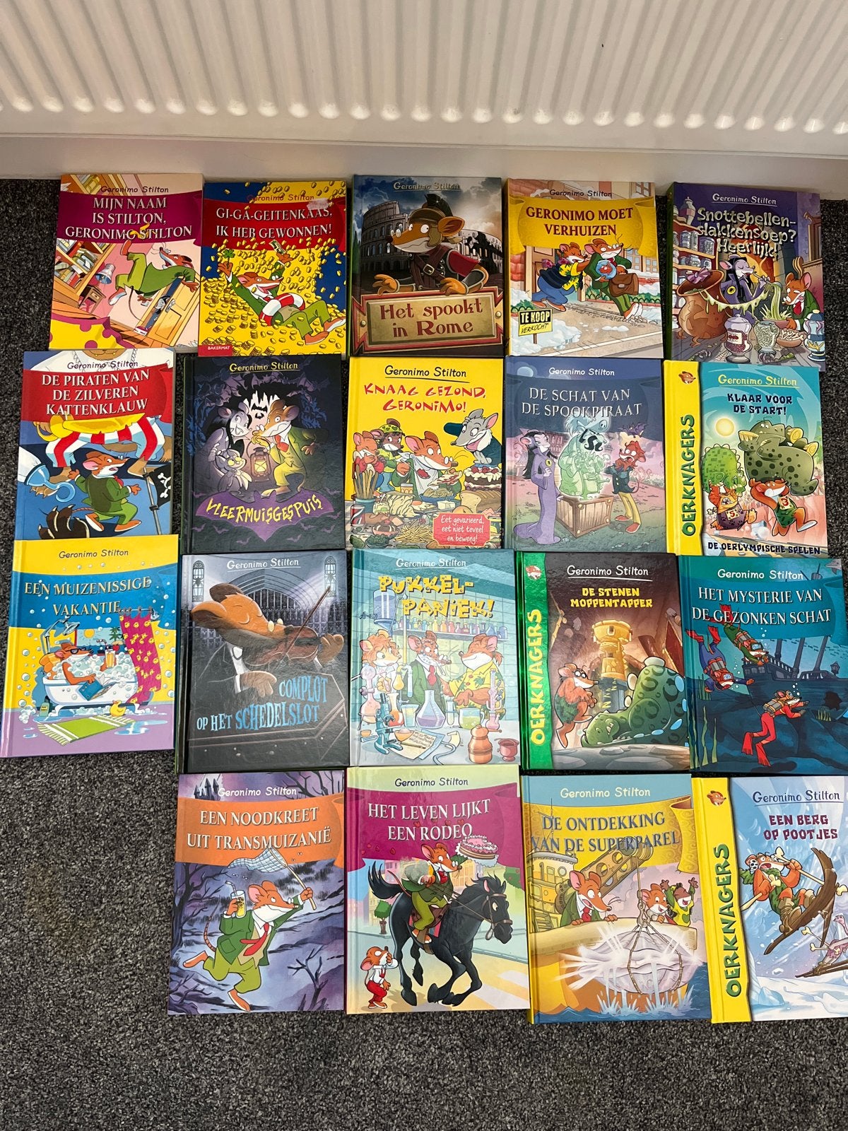 Geronimo Stilton boeken (19 stuks), Ophalen, Zo goed als nieuw, Fictie algemeen