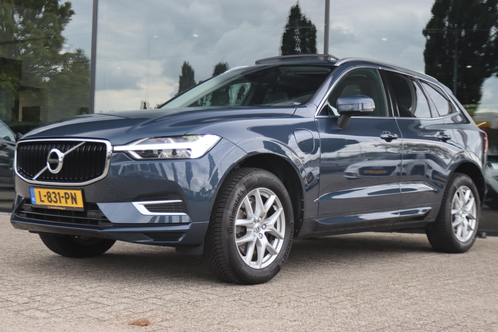 VOLVO XC60 2.0 T8 TWIN ENGINE AWD INSCRIPTION | PANO | KEY-L, Automaat, Gebruikt, Euro 6, 1969 cc