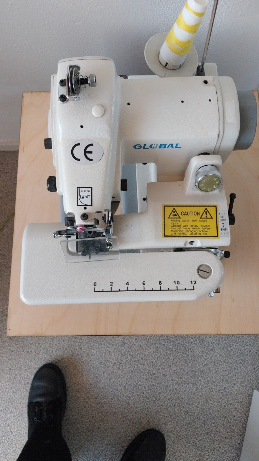 Global BM 9210 blindzoommachine, Gebruikt, Lockmachine, Industrieel, Ophalen