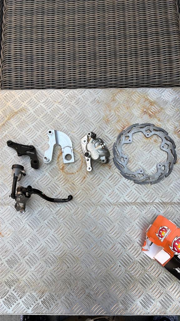 Moto-master supermoto handremkit onderdelen, Fietsen en Brommers, Ophalen of Verzenden, Zo goed als nieuw, Overige typen